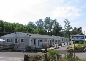 Southold Beach Motel - Image 2