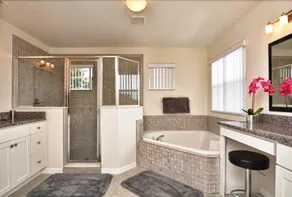 Spacious Champions Gate 4BR Villa - Pool, Hot Tub & Game Room - Image 5