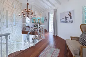 Emily House Blue Sky Luxury - Image 2