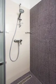 Luxury Apartments Leone - Image 2