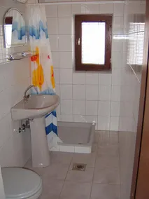 Balaton Apartman House 1 - Image 4