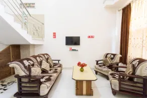 Aroma Home Stay - Image 2