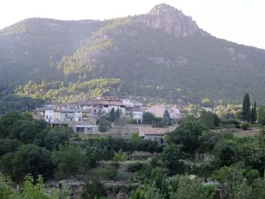 Apartment With in Peramola With Wifi - Image 4