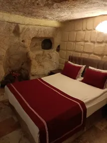 Naturels Cave House - Image 5