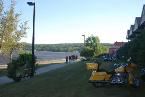 Waterfront Inn - Image 2