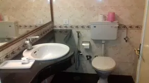 Hotel Neelam - Image 5