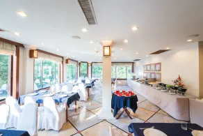 Horseshoe Point Resort & Country Club - Image 3