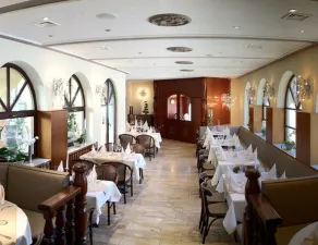 City Hotel Antik - Image 5