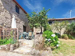 Beautiful, quiet country house with garden in the middle of the Ribeira Sacra - Image 5
