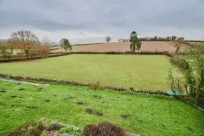 Host Stay Penrheol Farmhouse - Image 4
