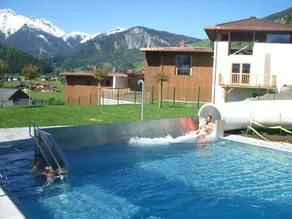 Luxurious Chalet in Wald im Pinzgau with Sauna - Image 3