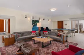 HillTop Luxury Villa - Image 3
