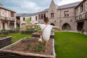 Hotel Du Puy Du Fou La Citadelle - Image 3