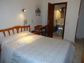 Hostal Fuencarral Kryse - Image 5