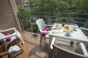 Singular Apartments Candela III - Image 4