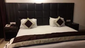 Solo Victoria Hotel - Image 2