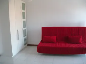 Spacious and Bright Studio With 2 Mm2 Stops - Image 5