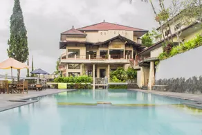 Foresta Inn Family Resort - Image 2
