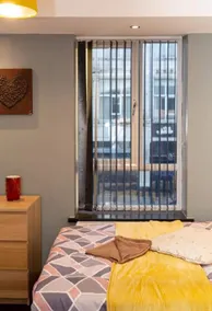 Immaculate 2-bed Apartment in Newcastle Upon Tyne - Image 5