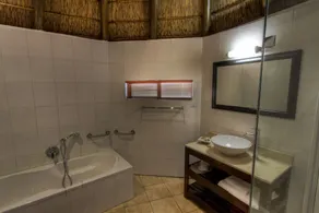 Tladi Lodge - Image 5