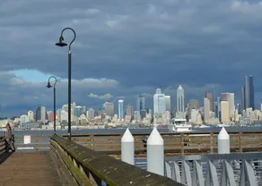 Alki Beach House Home - Image 4