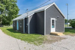 Walk To Lake Erie Renovated 2br Huron Home Near Cedar Point & Kalahari - Image 5