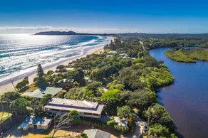 Your Luxury Escape - Byron Beachfront - Image 4