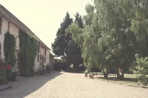La Ferme Des Luthiers - Image 4