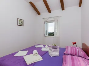 Cosy Villa in Kolocep With Garden - Image 2