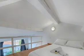 Rare - Nice Loft on the Rooftops of Marseille! - Image 4