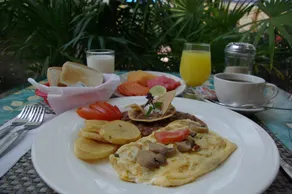 Hotel Sirena del Mar - Image 2