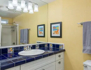 Upscale Riverside 2br W/ Deck 2 Bedroom Home - Image 2