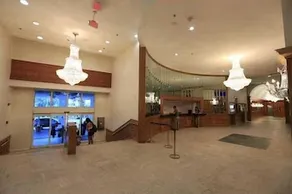 Castle Beach Club Apartments - Image 3