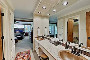 Lavish All-suite W/ Tennis Courts: Near Pool, Golf 4 Bedroom Condo - Image 3