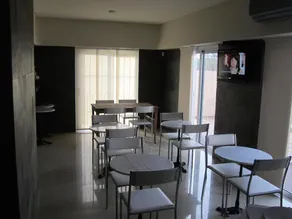 Eze Inn Boutique Hotel - Image 2