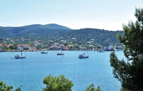 Amazing Home in Vinisce With Wifi and 2 Bedrooms - Image 4
