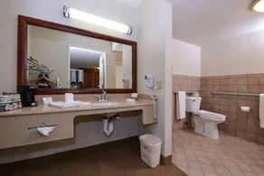 Best Western Airport Inn - Image 4