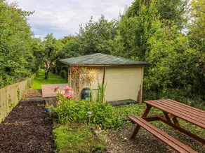 Shortbread Cottage - Image 2