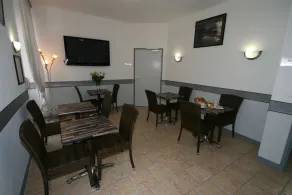 Hotel Le Magenta - Image 2