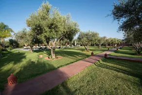 Suite Turquoise Avec Terrasse Et Vue Piscine - Image 2
