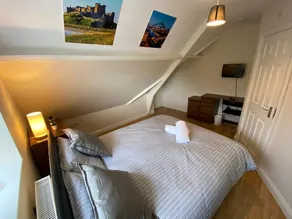 LARGE 8 BEDROOM HOUSE CLOSE TO CITY CENTRE, AMENITIES TRANSPORT LINKS - Image 4