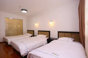 Infinite Stars Us Youth Hostel - Image 5