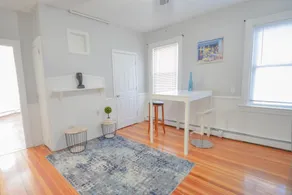 Lovely 3 bedroom apartment V - Image 4