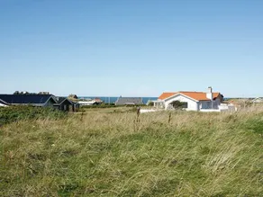 Spacious Holiday Home in Lønstrup With Indoor Whirlpool - Image 5