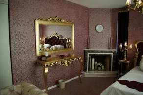 Parla Viens Suites - Image 2