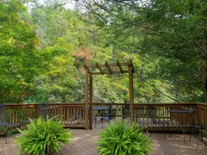 Inn On Mill Creek - Image 2