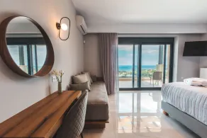 Brand new Luxury Villa With Private Heated Pool - Image 5