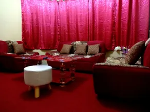 The Yellow House - Image 3