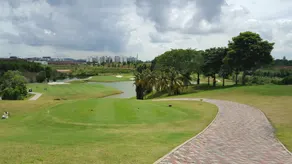 Austin Heights Golf and Hotel Resort - Image 2