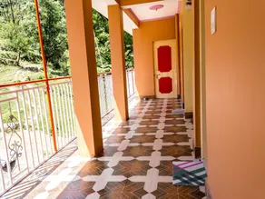 OYO 13829 Home Cozy Hill View Plaza McLoad Ganj - Image 4
